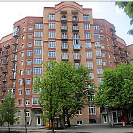 Apartments In The City Center Полтава Экстерьер фото