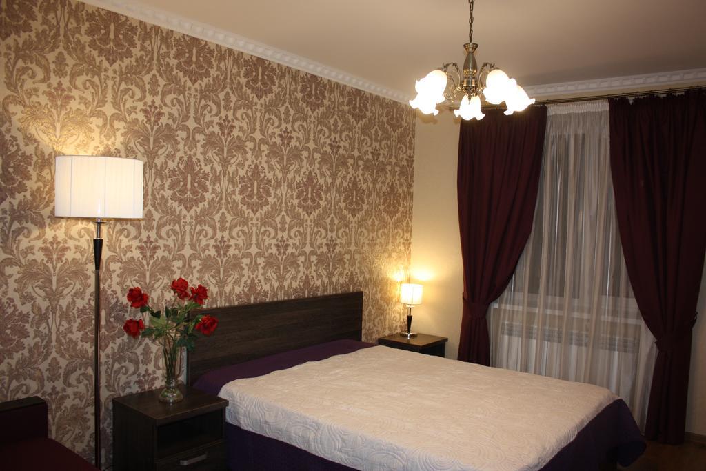 Apartments In The City Center Полтава Экстерьер фото