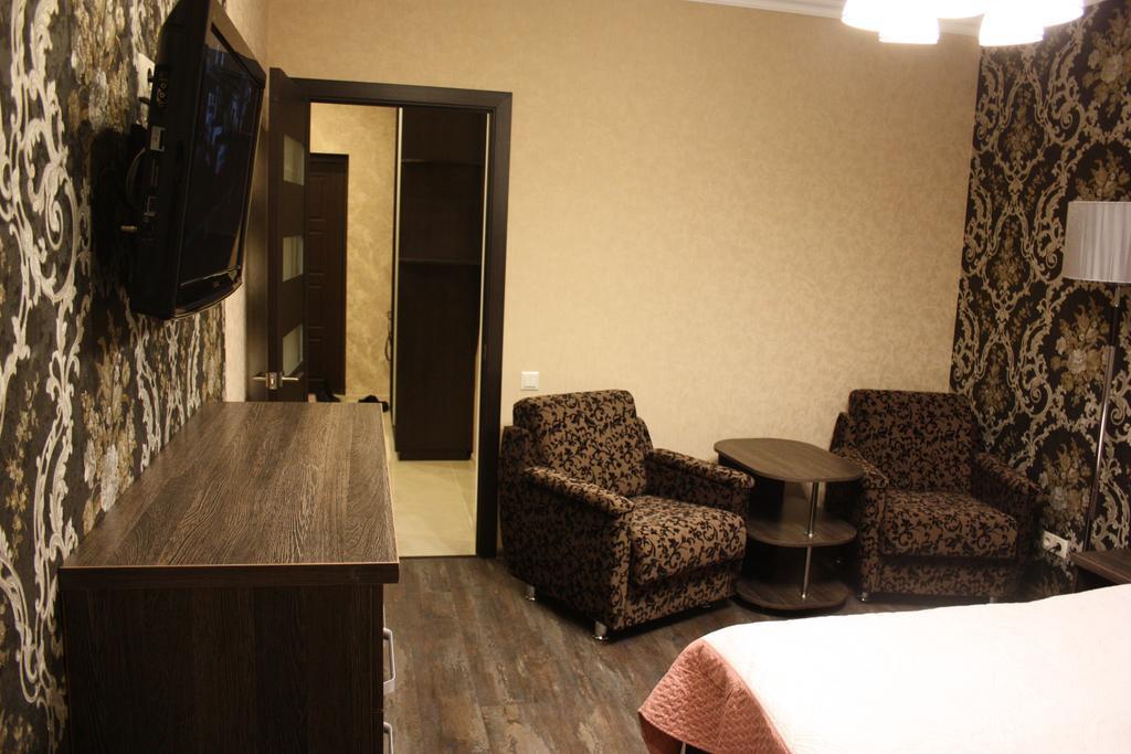 Apartments In The City Center Полтава Экстерьер фото